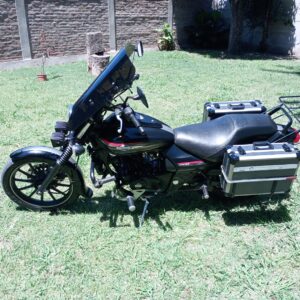 Bajaj Avenger 220 Street 2017 Negro: imagen 5