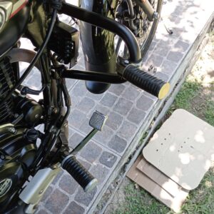 Bajaj Avenger 220 Street 2017 Negro: imagen 9