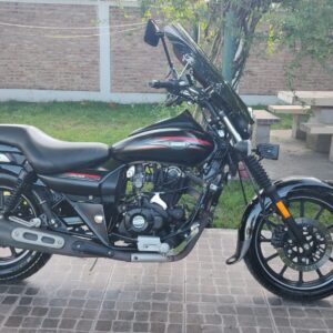 Bajaj Avenger 220 Street 2017 Negro: imagen 4