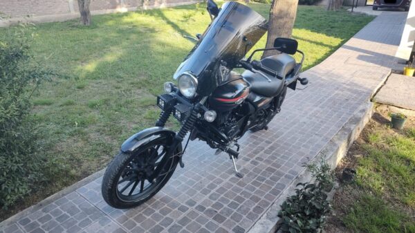 Bajaj Avenger 220 Street 2017 Negro - Imagen 3