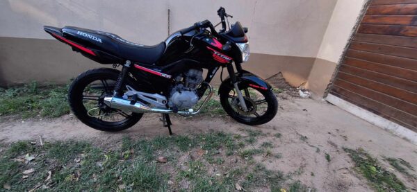 Honda CG Titan 2016 Negro - Imagen 5