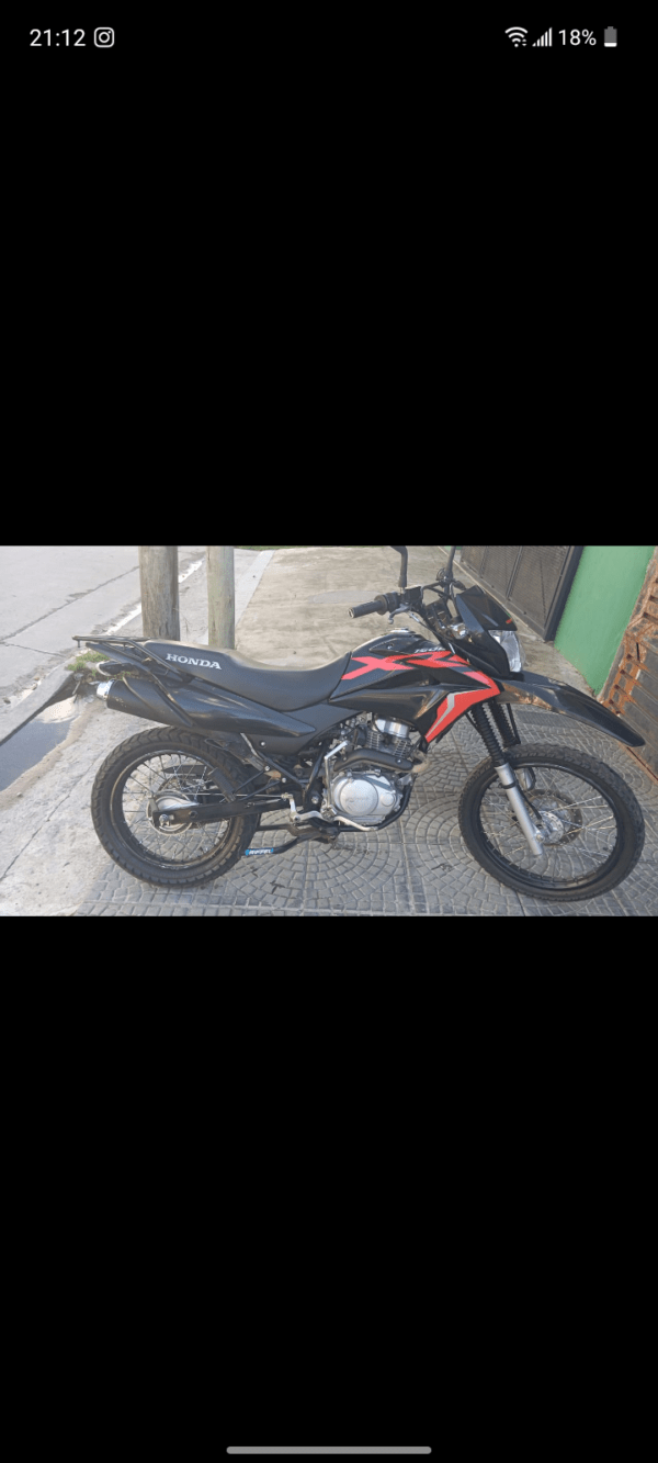 Honda  XR 150L 2017 Negro - Imagen 2