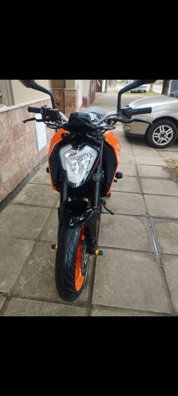 KTM Duke 200 NG 2021 Naranja - Imagen 2