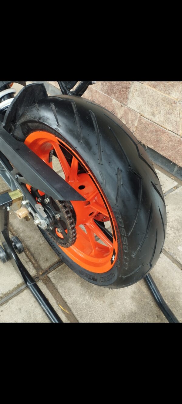KTM Duke 200 NG 2021 Naranja - Imagen 3