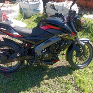 Rouser  2025 2023 Negro: imagen 2