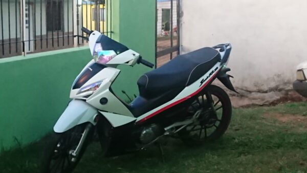 Gilera Smash 125 rr 2016 Blanco - Imagen 6