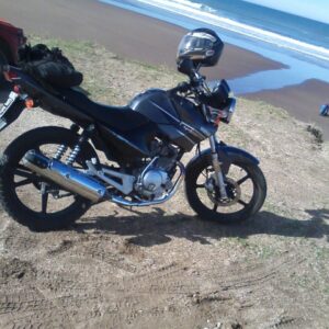 YAMAHA  YBR 125 ED  2013 Negro: imagen 2