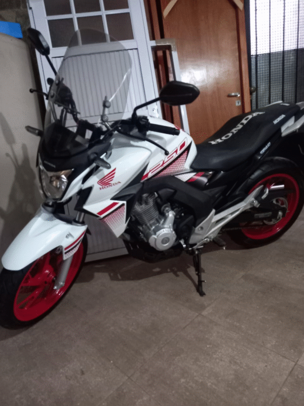 Honda Twister 2023 Blanco