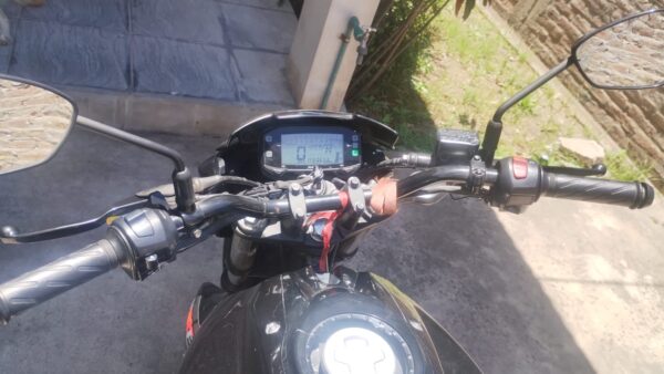 Suzuki gixxer 2019 2019 Negro - Imagen 2