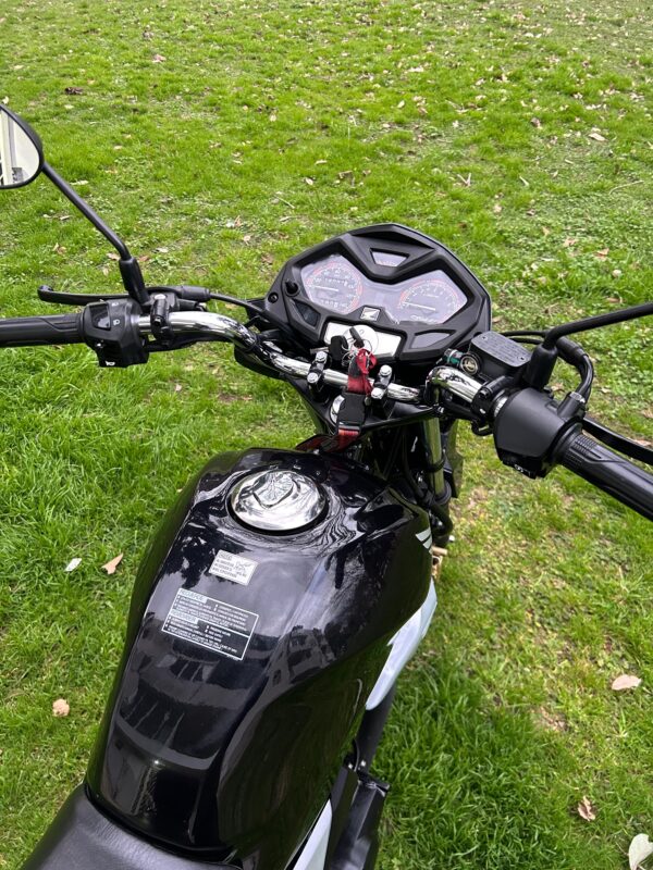 HONDA GLH 2023 Negro - Imagen 5