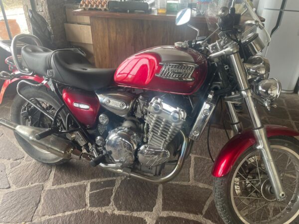 Triumph 900 Thunderbird 2000 Rojo