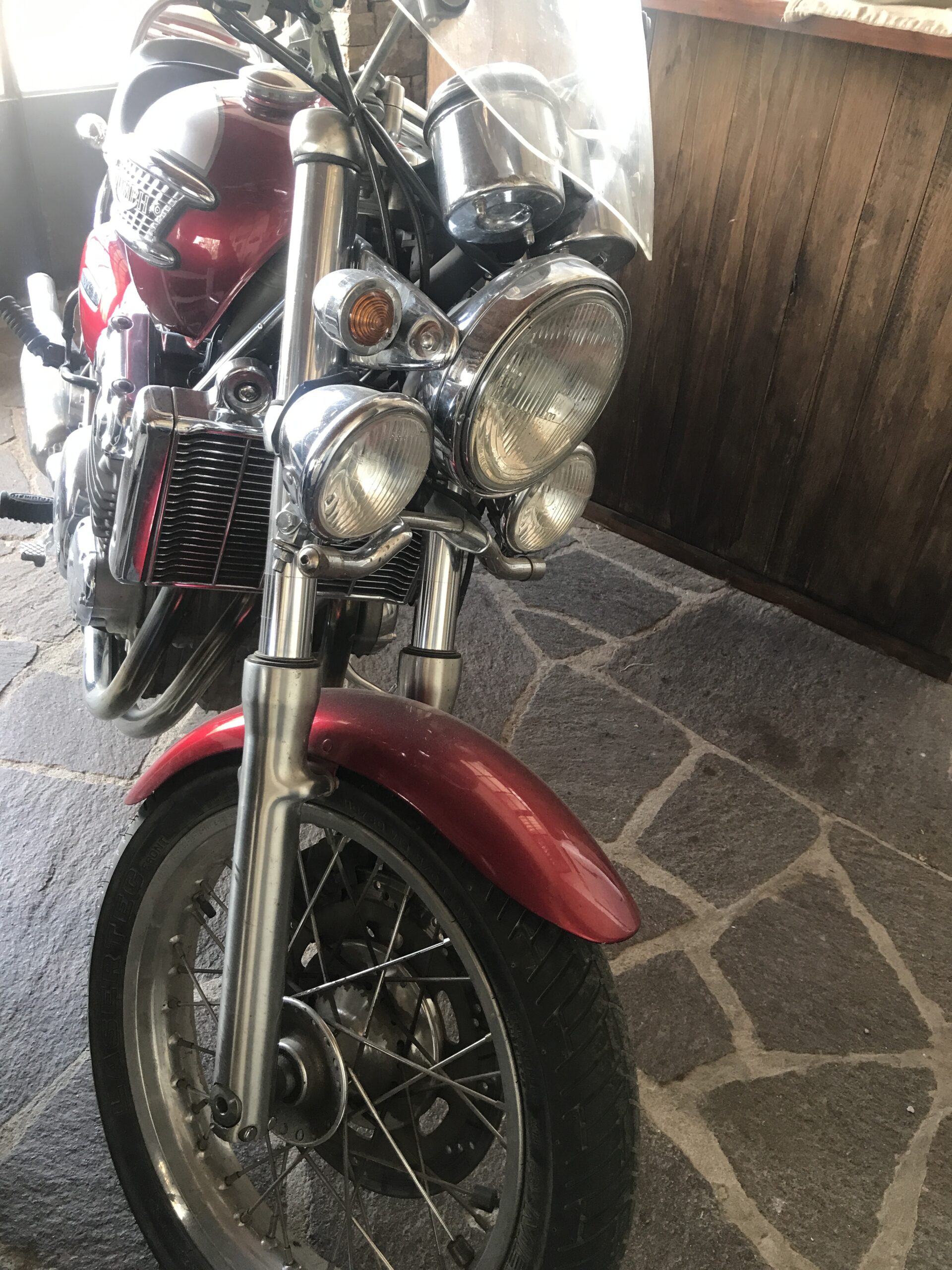 Triumph 900 Thunderbird 2000 Rojo: imagen 3