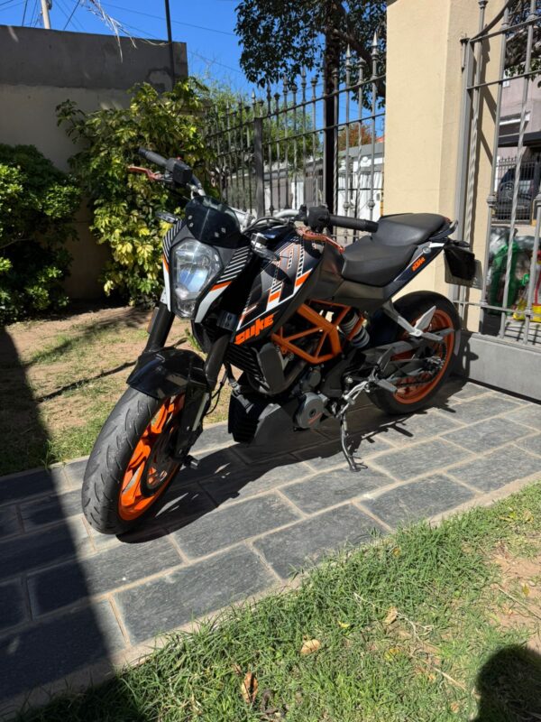 KTM Duke 390 2016 Negro