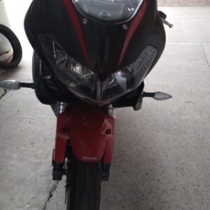Benelli 302r 2018 Negro: imagen 3