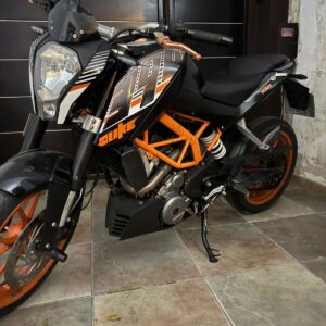KTM Duke 390 2016 Negro: imagen 2