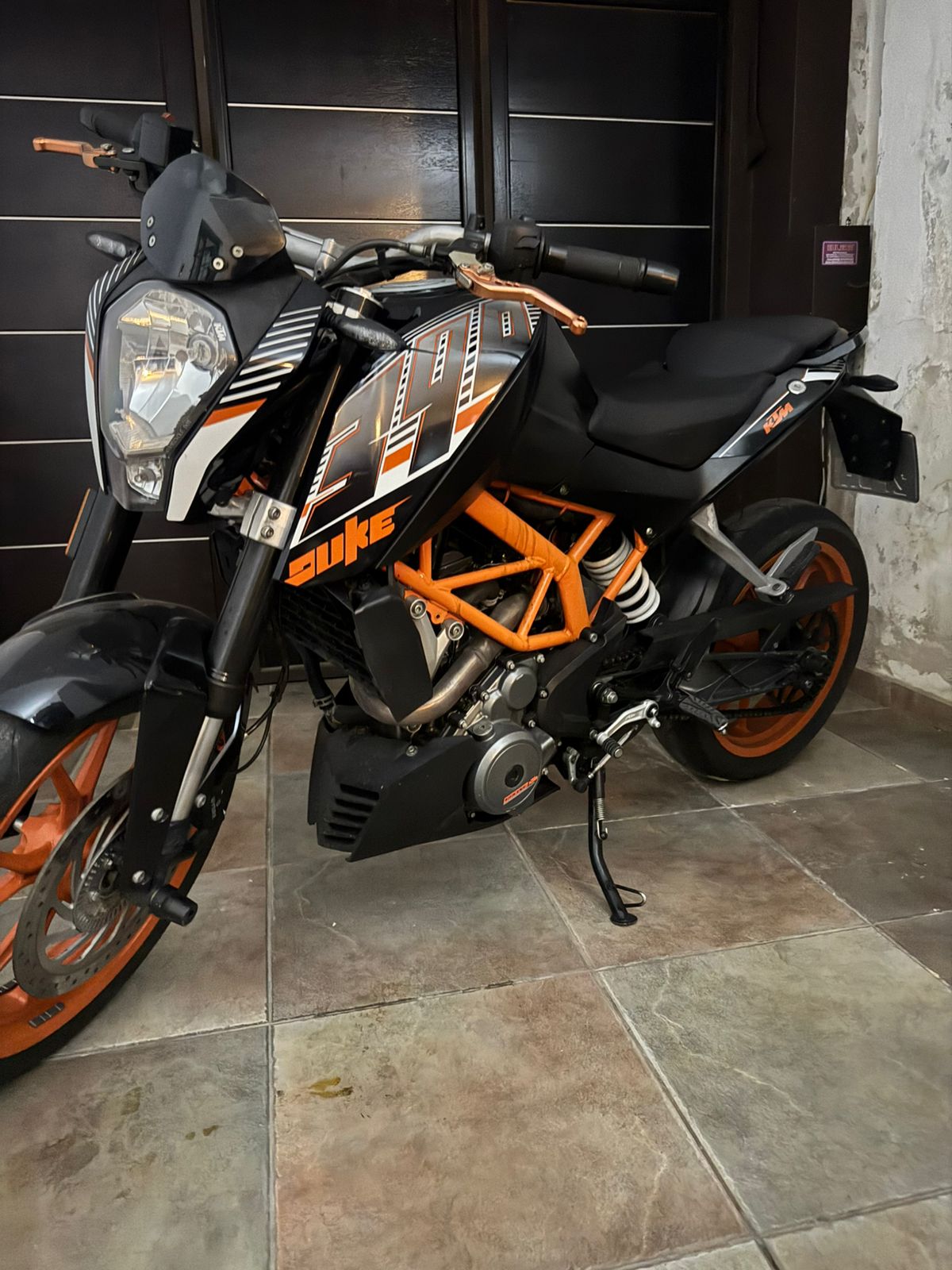 KTM Duke 390 2016 Negro: imagen 2