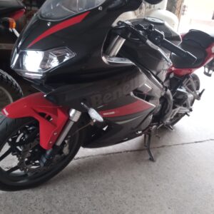 Benelli 302r 2018 Negro: imagen 1