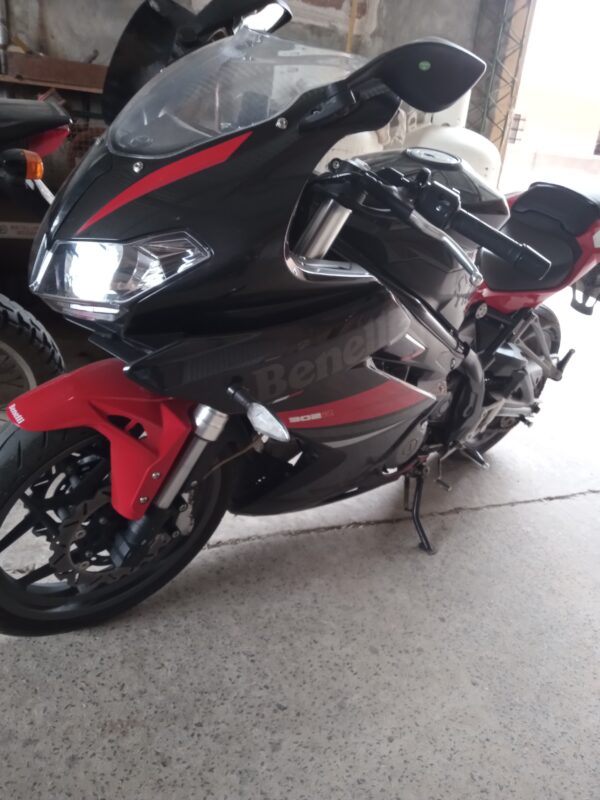 Benelli 302r 2018 Negro