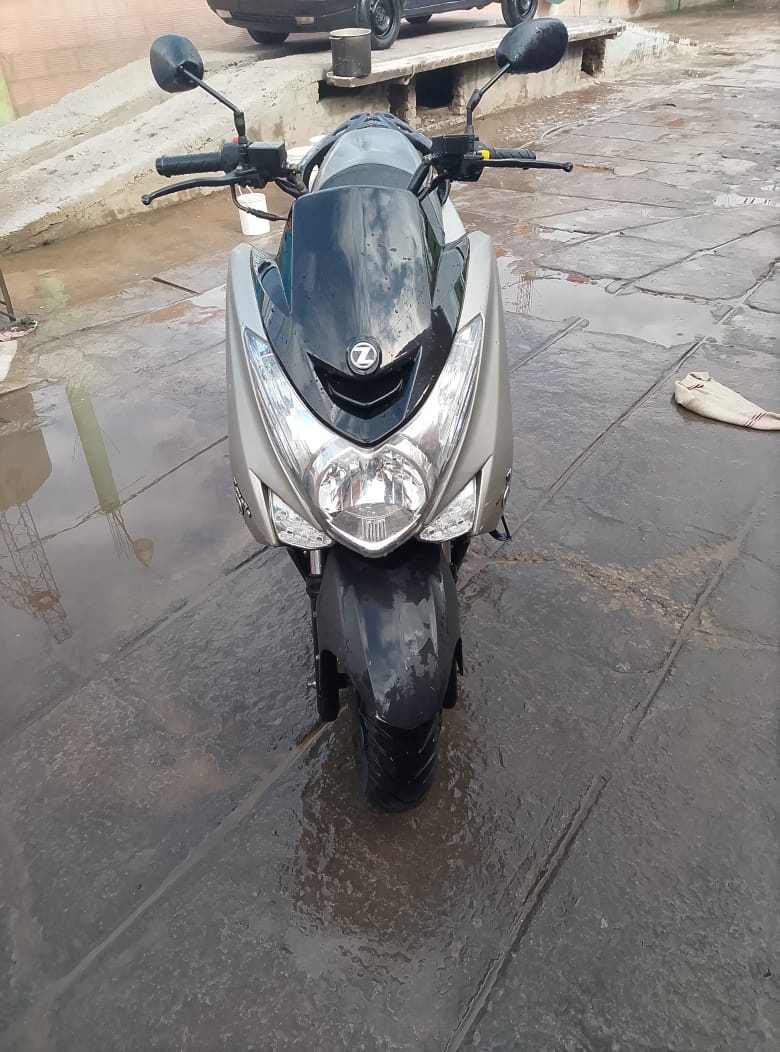 Zanella  Scooter Cruise 150 2003 Otro: imagen 2