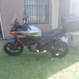 Vogge  300 ds 2023 Negro: imagen 3