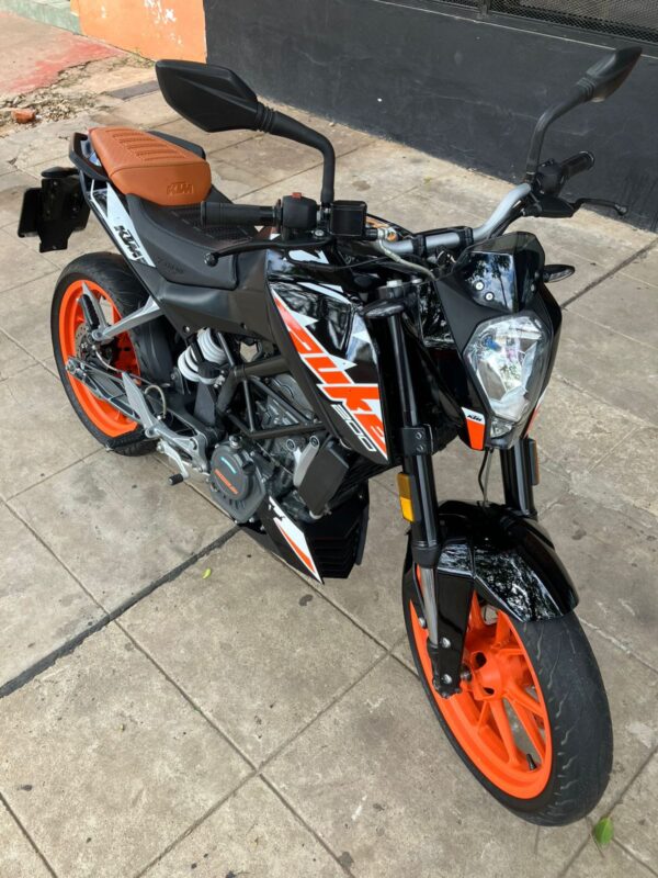 Ktm Duke 200 2020 Negro