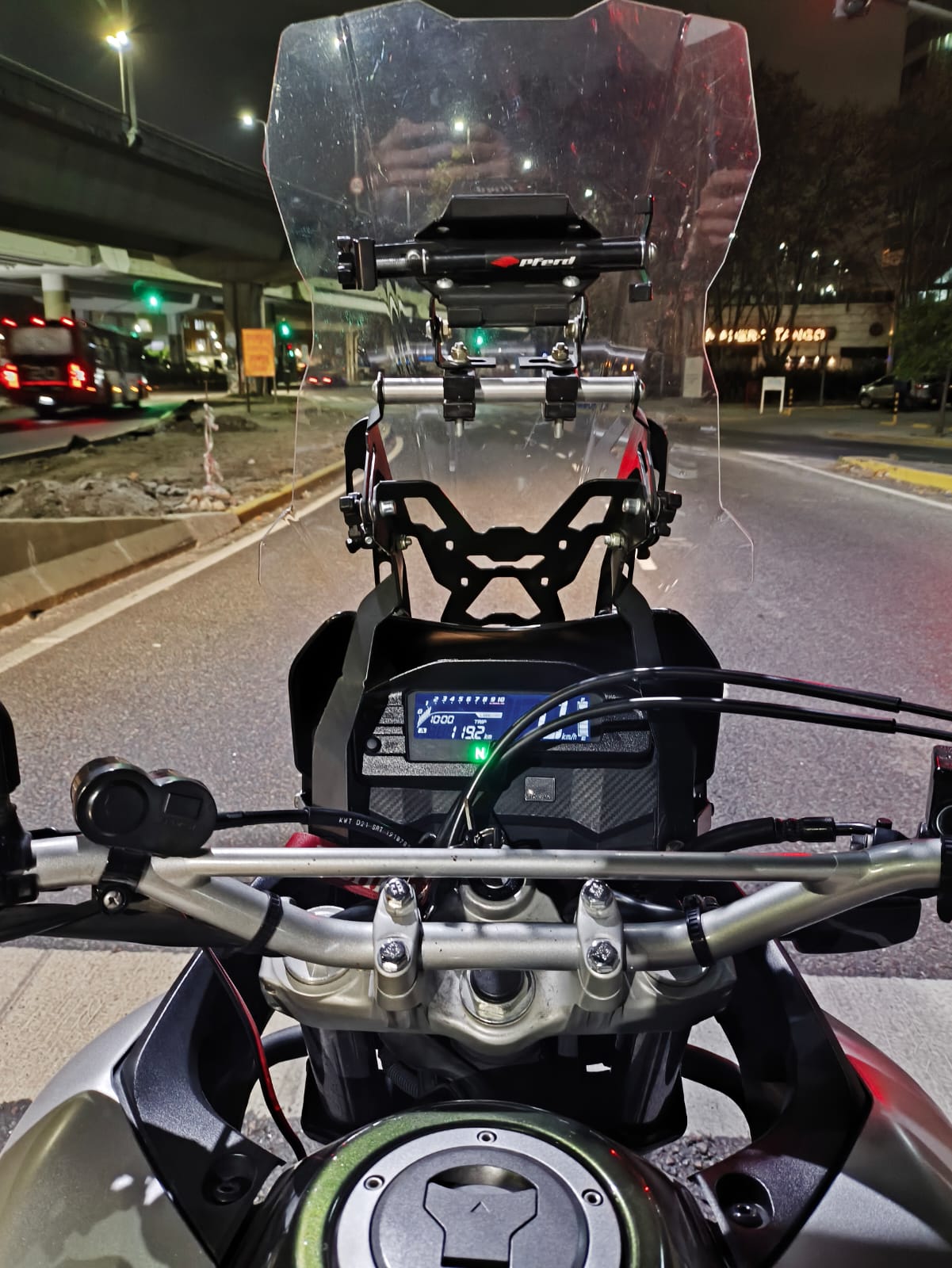 Honda XRE 300 2020 Verde: imagen 2