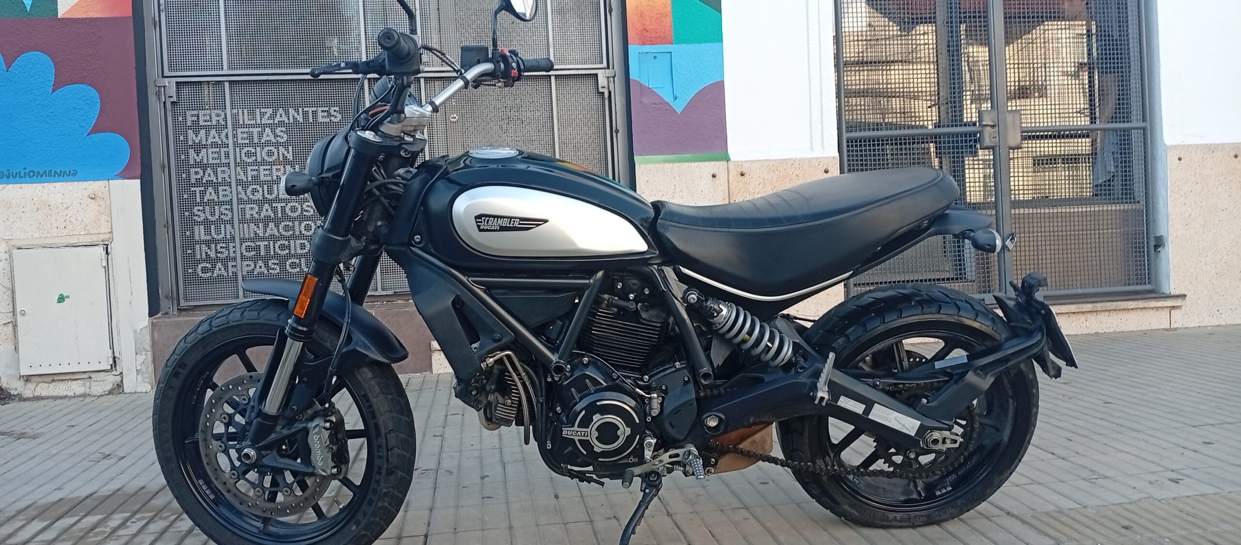 Ducati Scrambler Icon Dark: imagen 1