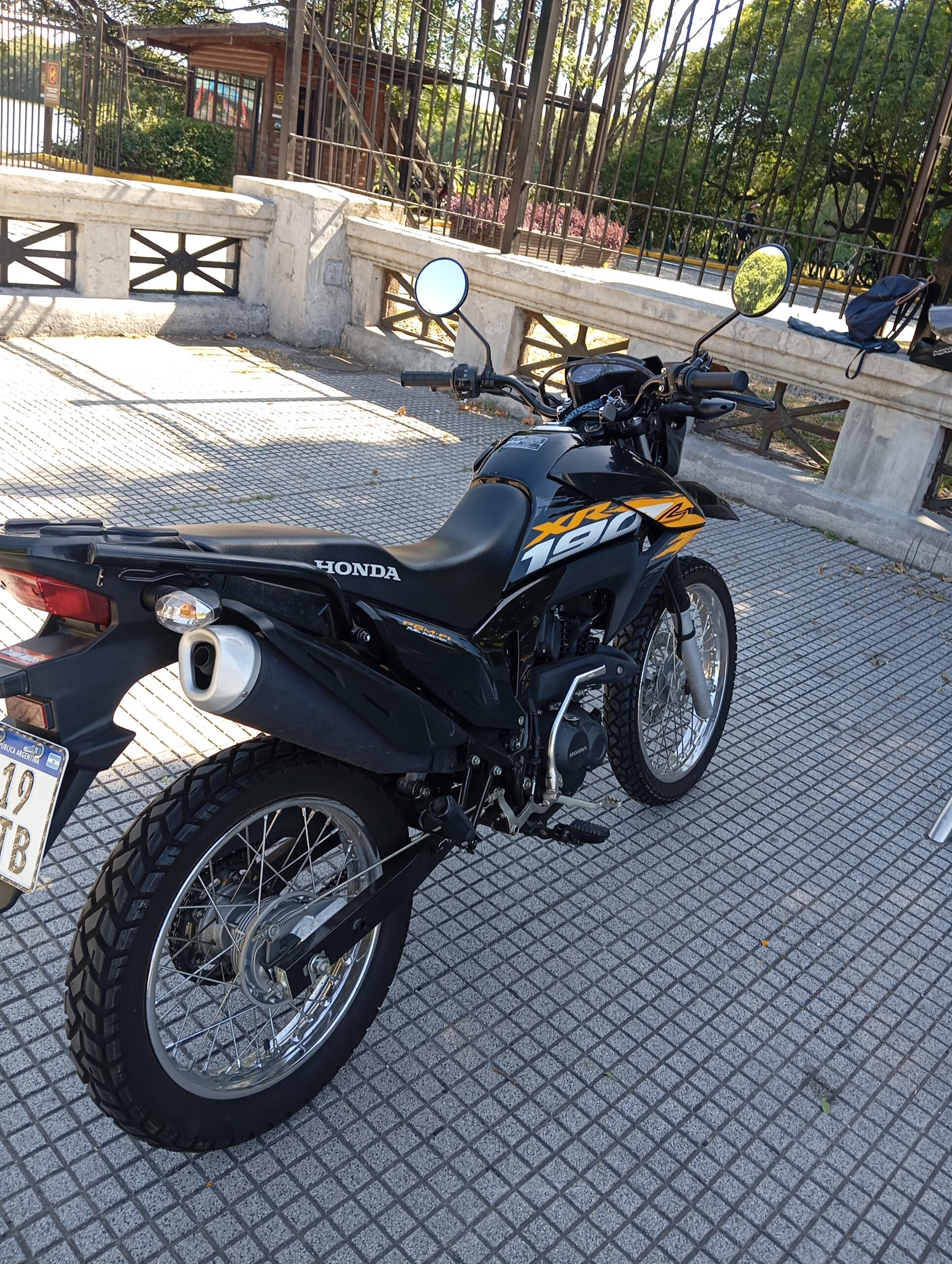 Honda  XR190 L 2023 Negro: imagen 5