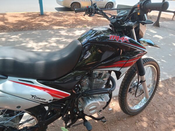 Corven  Triax  2021 Negro