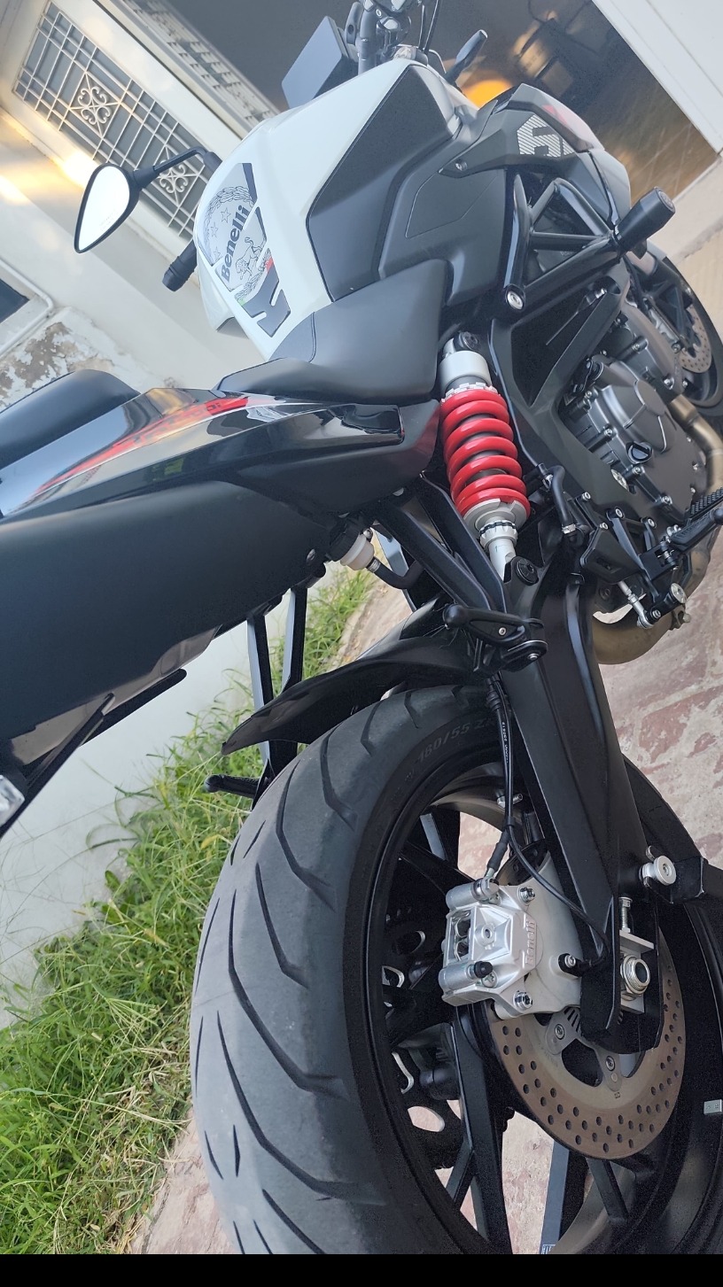 Benelli Tnt 600 I 2023 Blanco: imagen 6