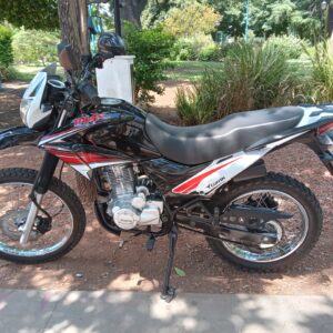 Corven  Triax  2021 Negro: imagen 4