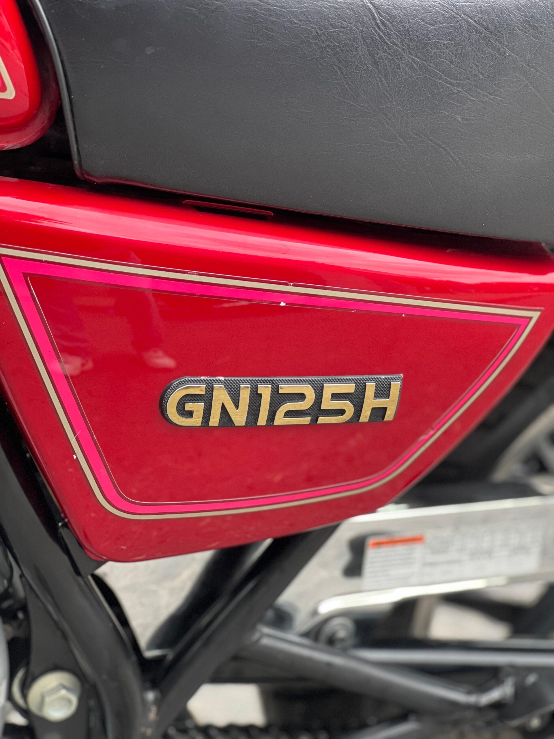 Suzuki GN125H: imagen 8