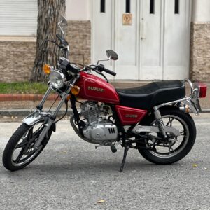 Suzuki GN125H: imagen 1
