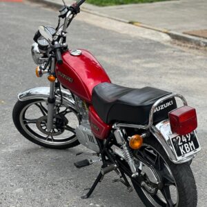 Suzuki GN125H: imagen 9