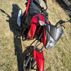 Honda twister CB 125 - 2024: imagen 1