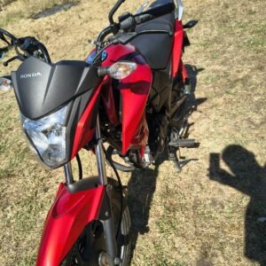 Honda twister CB 125 - 2024: imagen 4