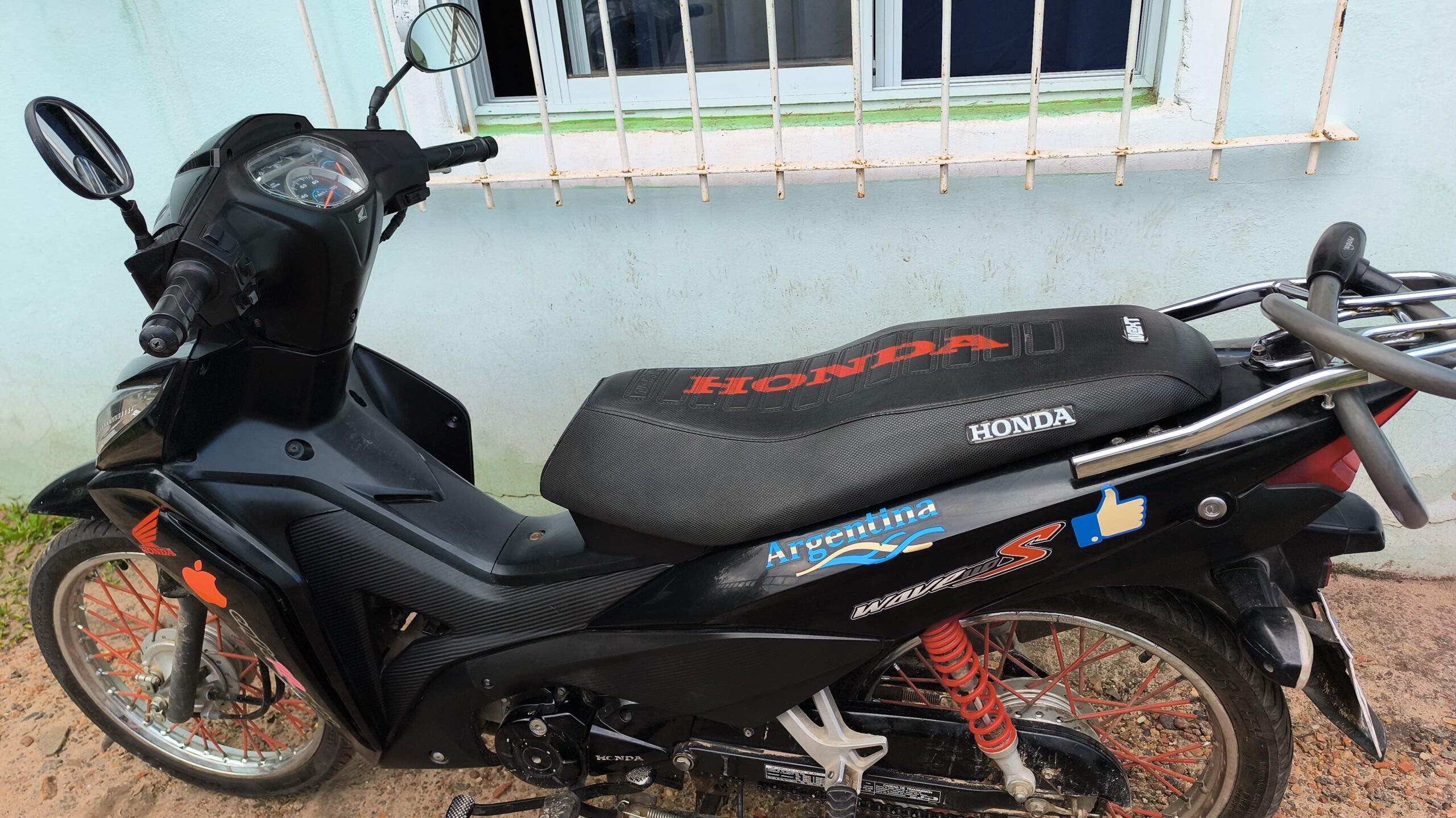Honda 110 Wave s 2018 Negro: imagen 4