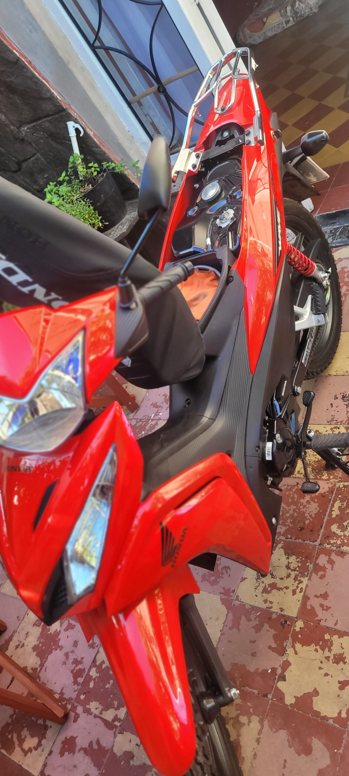 Honda  110 full 2022 Rojo: imagen 1