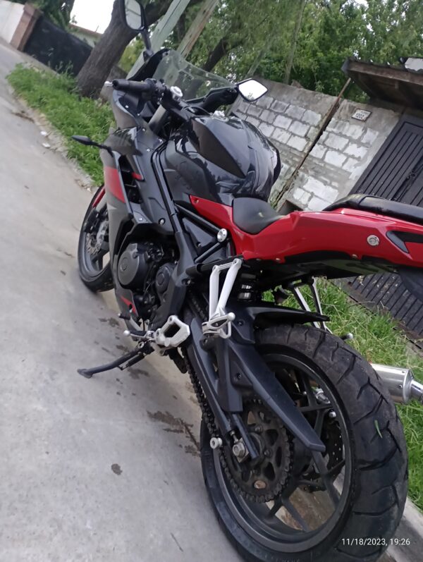 Benelli  302r  2019 Negro