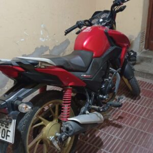 Honda  Twister 125 2023 Rojo: imagen 1