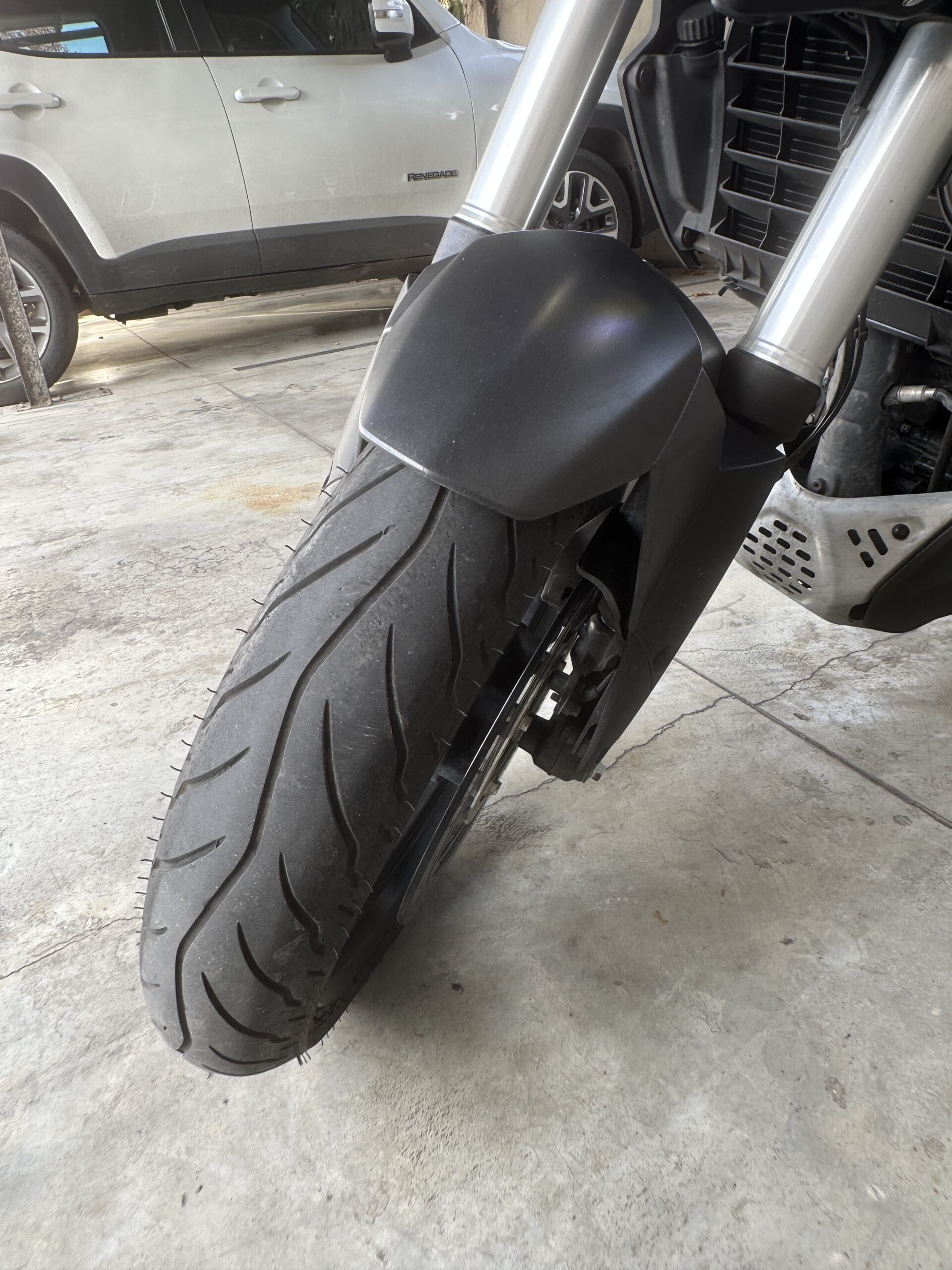 Bajaj Dominar 400 Tourer 2023 - Impecable (7.500 km): imagen 7